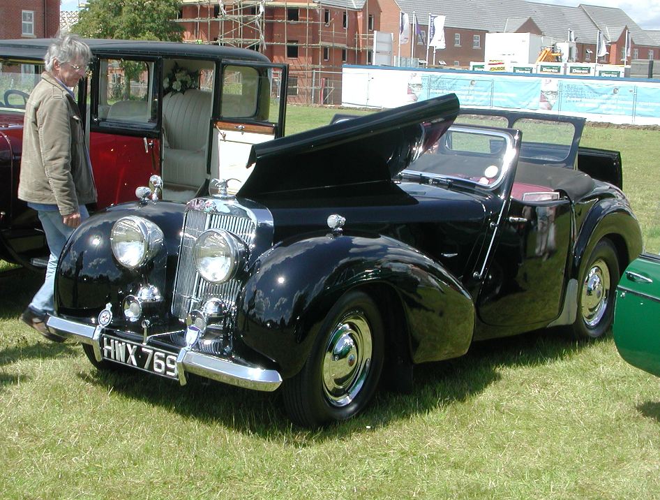 14 and Humber Super Snipe